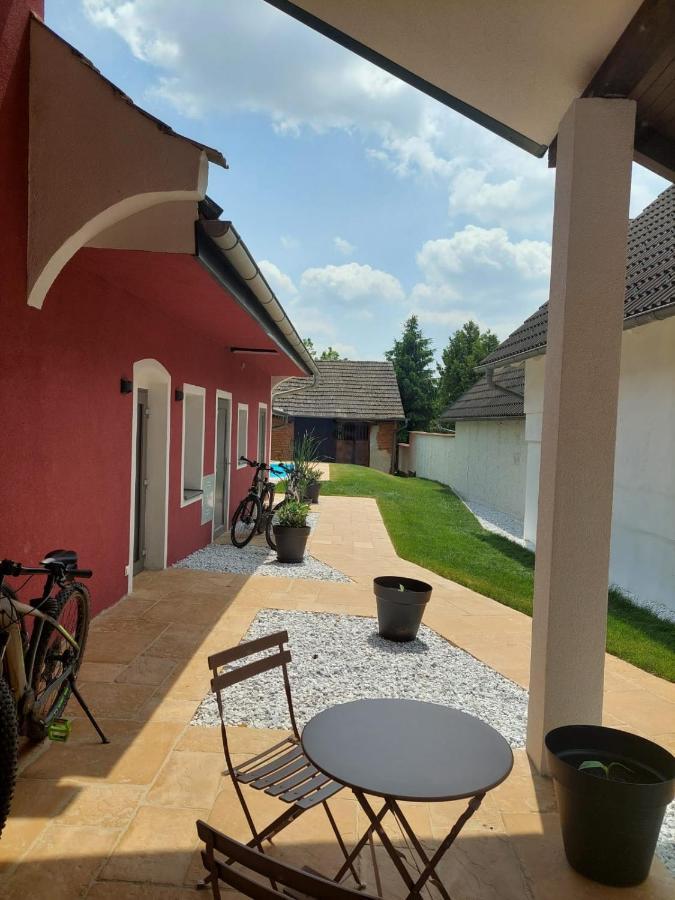 Gassl 10 Ferienwohnungen Stegersbach Exteriör bild